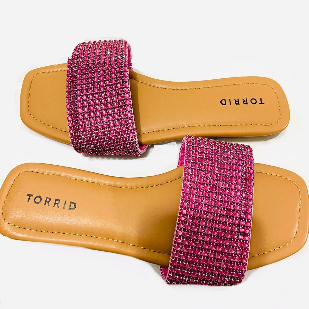 🛑SOLD🛑⭐️SALE⭐️EUC🌸TORRID Pink Rhinestone Sandals🌸 - Picture 4 of 11